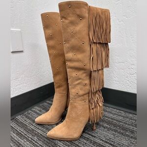 Vince Camuto Panaryaz leather fringe/ studded boots